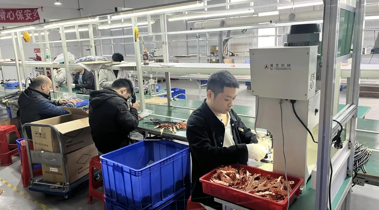 Shenzhen CHL Industries Co., Ltd. Fabrik Produktionslinie